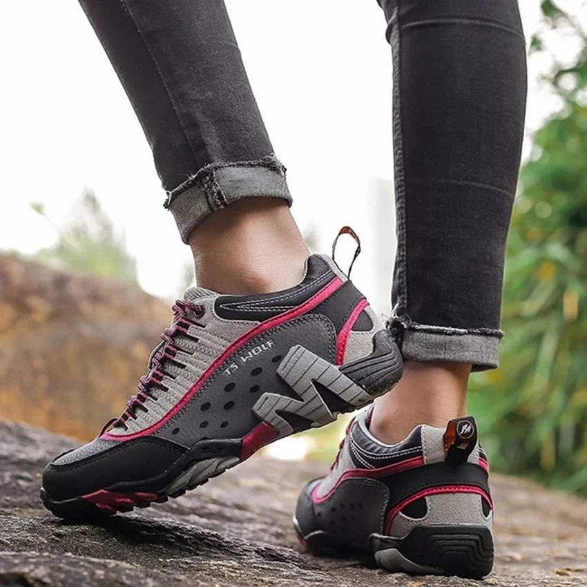 MF Wolf Hiking Shoes